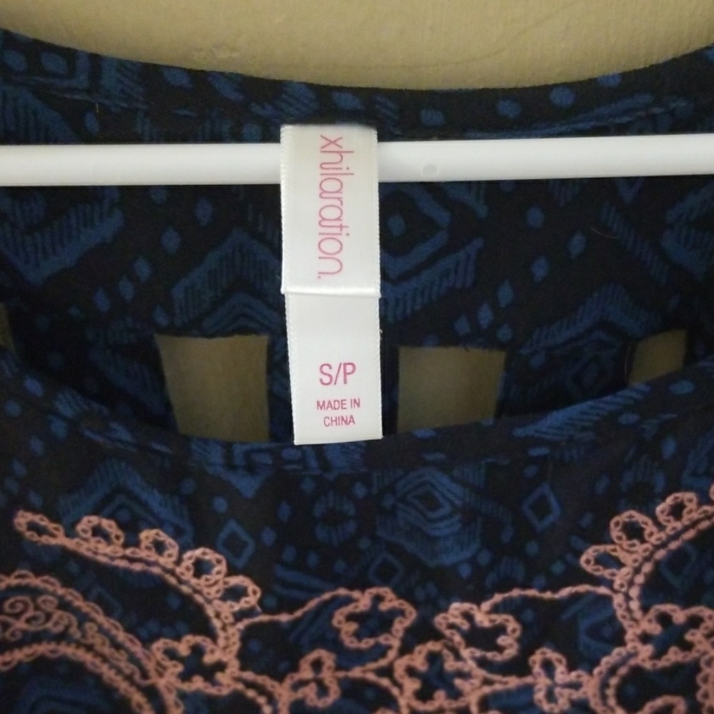 Tank - Picture 2 of 3